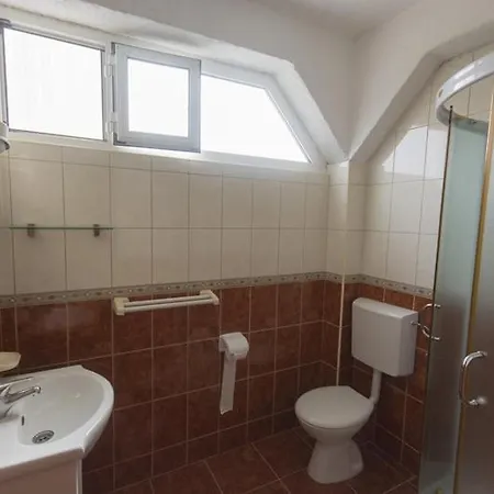 In With Sea View, Balcony, Air Conditioning, Wifi Apartment Pakoštane